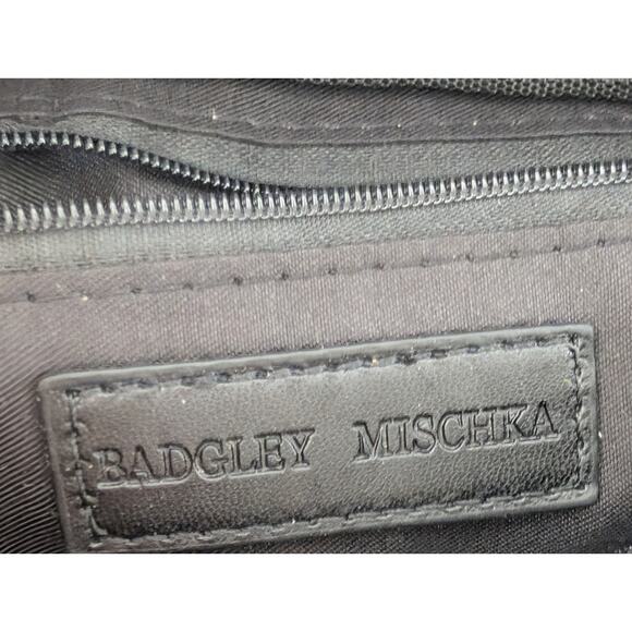 NWT Badgley Mischka Black Quilted Vegan Leather Belt Bag - Pearl & Chain Accent - Picture 6 of 8